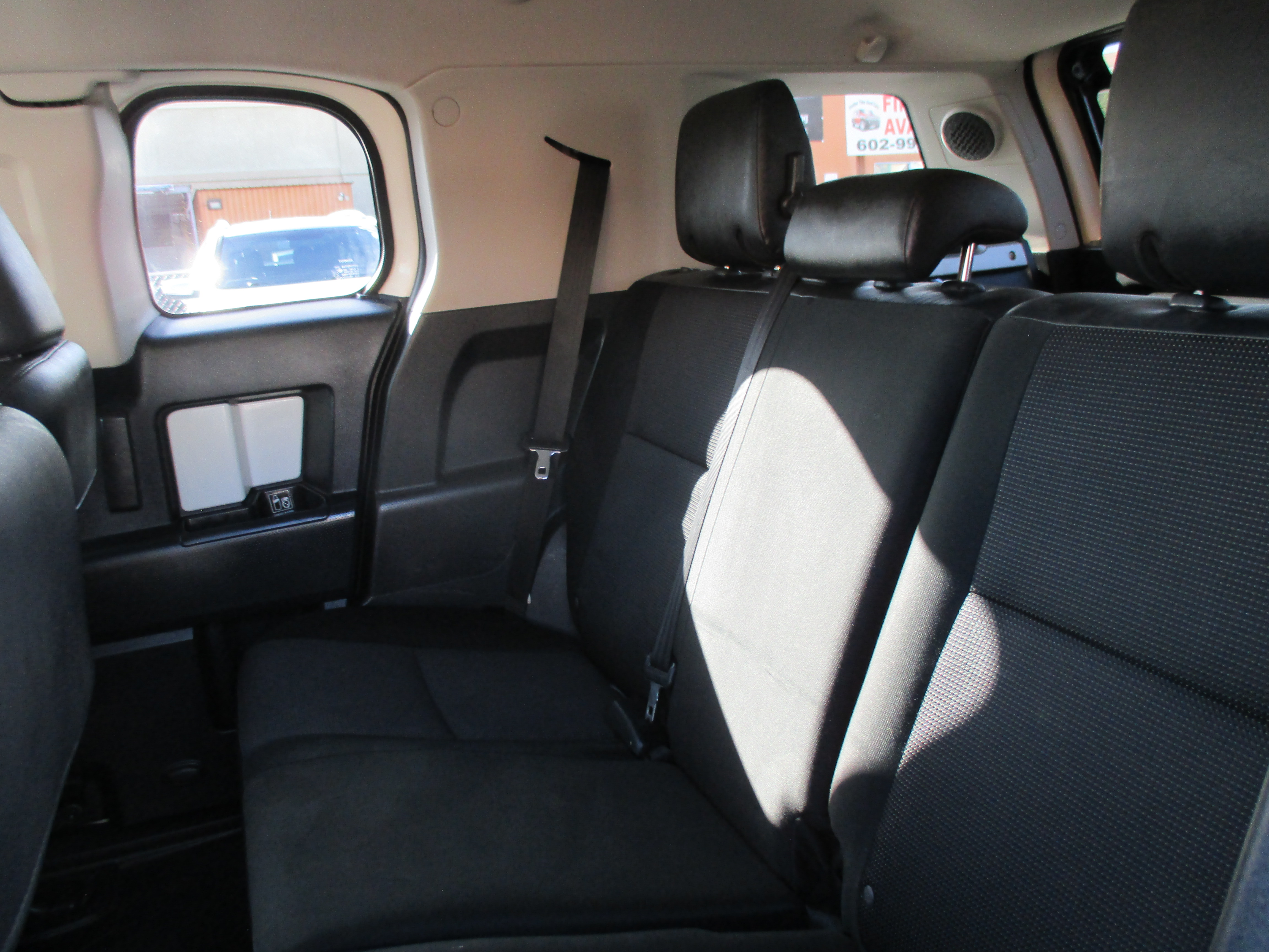 Used 2012 Toyota FJ Cruiser 4WD w/ Upgrade & Convenience image 8