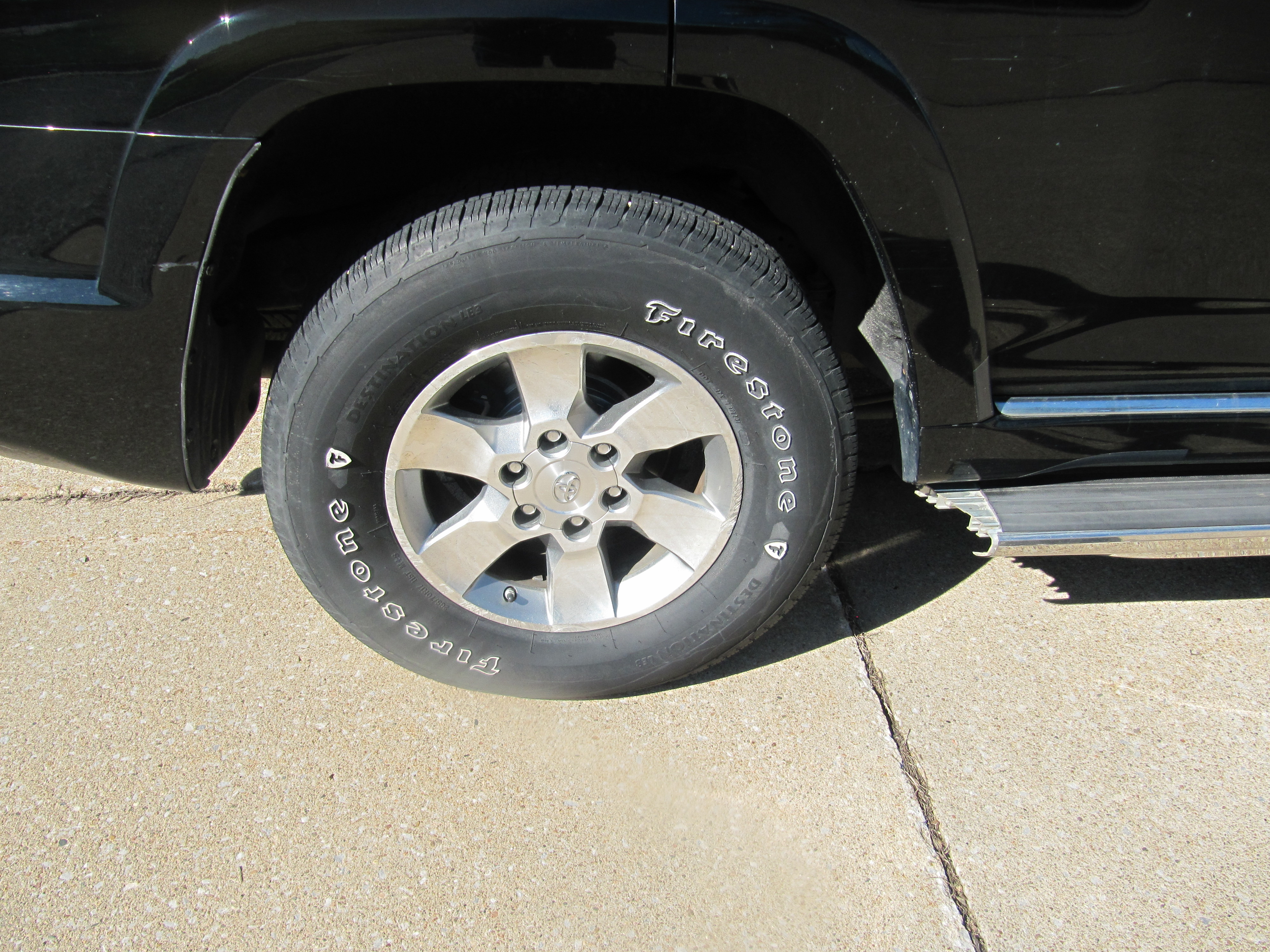 Used 2011 Toyota 4Runner 4WD image 10