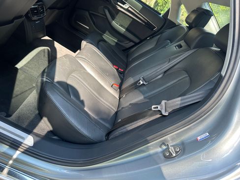 Used 2012 Audi A8 L 4.2 image 18