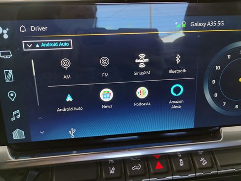 Used 2024 Chevrolet Silverado 2500 LT image 18