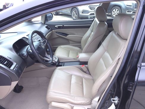 Used 2010 Honda Civic image 7