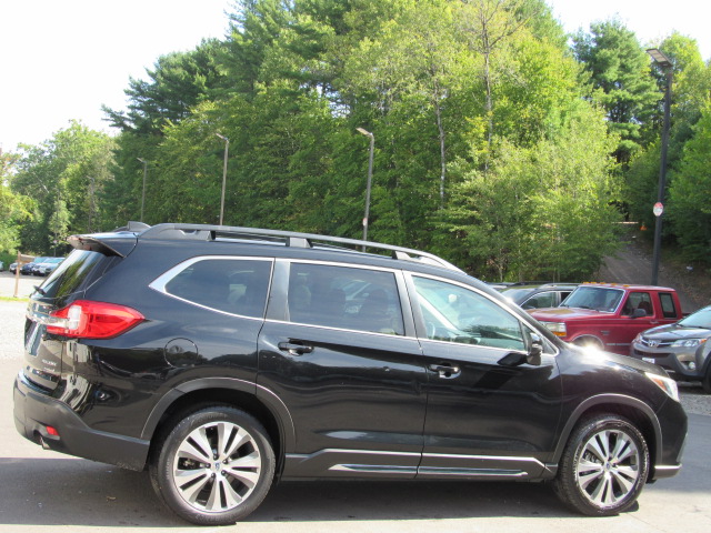 Used 2019 Subaru Ascent Limited 7-Passenger AWD/4WD image 10