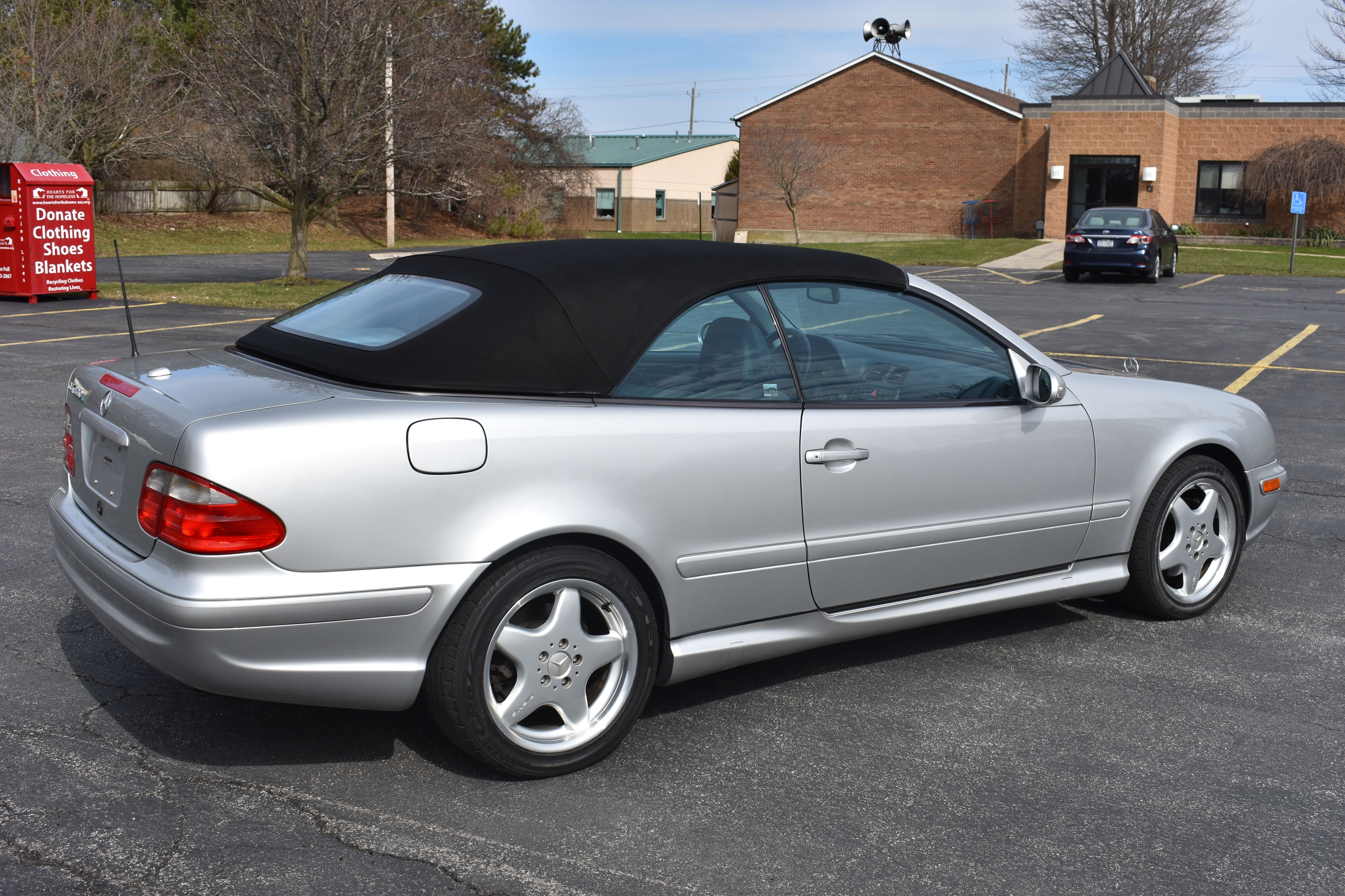 Used 2001 Mercedes-Benz CLK 430 Cabriolet image 12