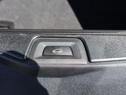 Used 2019 BMW X5 xDrive40i image 18