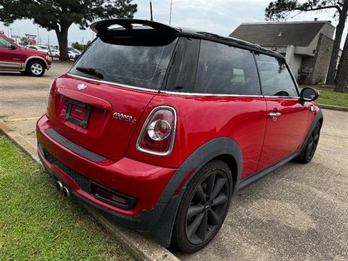 Used 2013 MINI Cooper S Hardtop FWD image 2