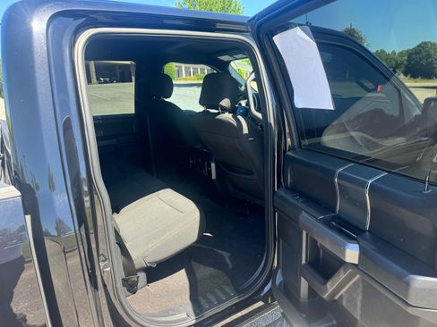 Used 2020 Ford F150 4x4 SuperCrew image 17