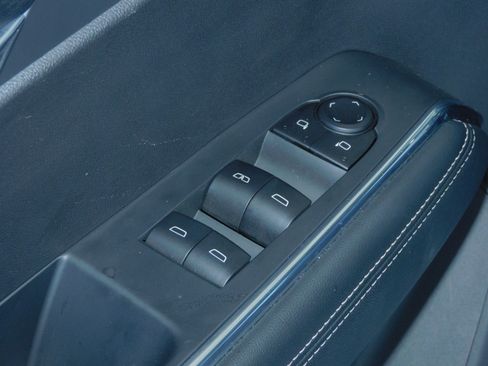 Certified 2025 GMC Acadia Elevation image 17