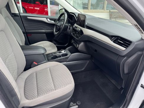 Used 2021 Ford Escape AWD SE image 14