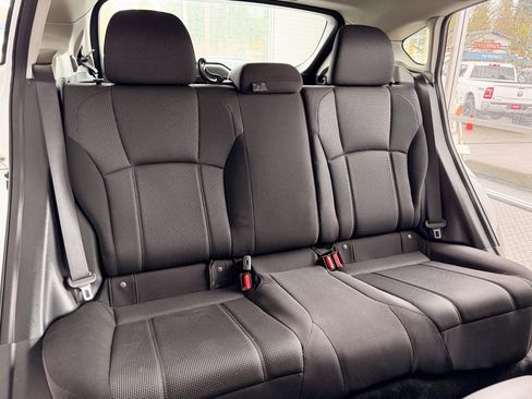 Used 2019 Subaru Impreza 2.0i Premium image 17