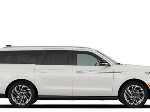 New 2027 Lincoln Navigator L Reserve AWD/4WD image 28