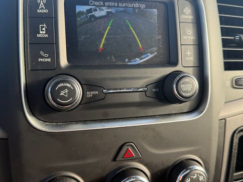 Used 2019 RAM 1500 Classic Tradesman image 13