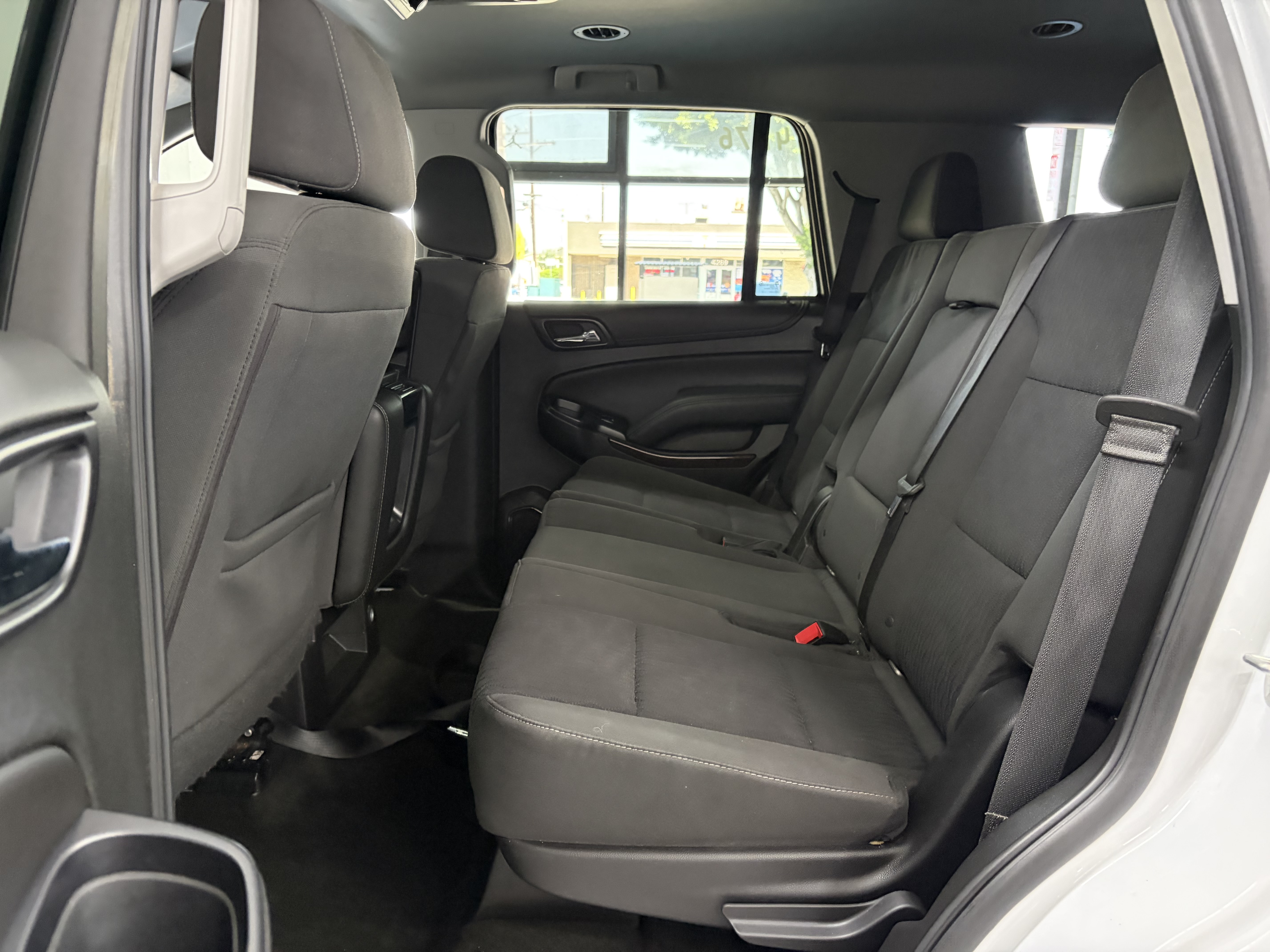 Used 2018 GMC Yukon 2WD SLE image 12