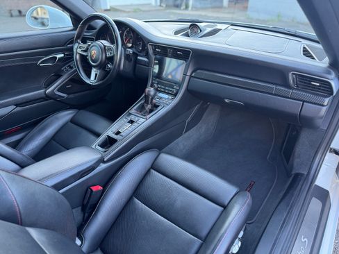 Used 2017 Porsche 911 Turbo S image 56