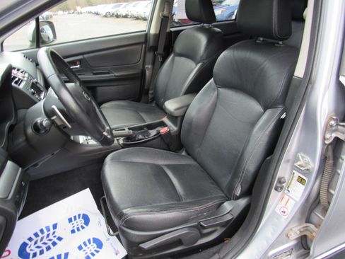 Used 2013 Subaru XV Crosstrek 2.0i Limited image 17