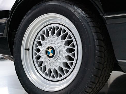 Used 1987 BMW M6 image 17