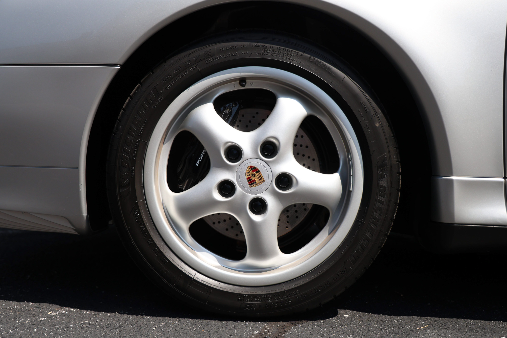 Used 1998 Porsche 911 Coupe RWD image 12