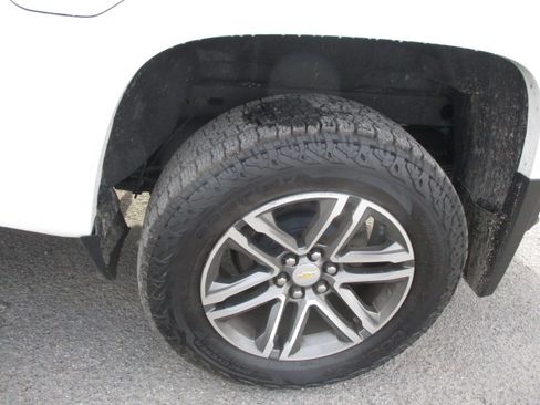 Used 2019 Chevrolet Colorado W/T image 14