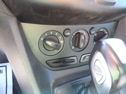 Used 2015 Ford Transit Connect XL image 22