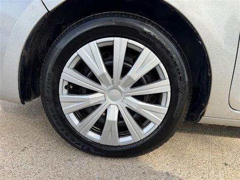 Used 2014 Scion xB image 10