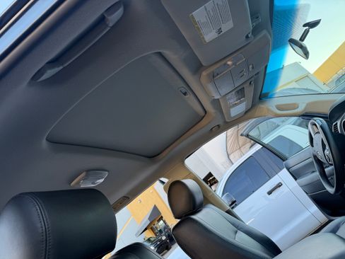 Used 2016 Toyota Sequoia SR5 image 30