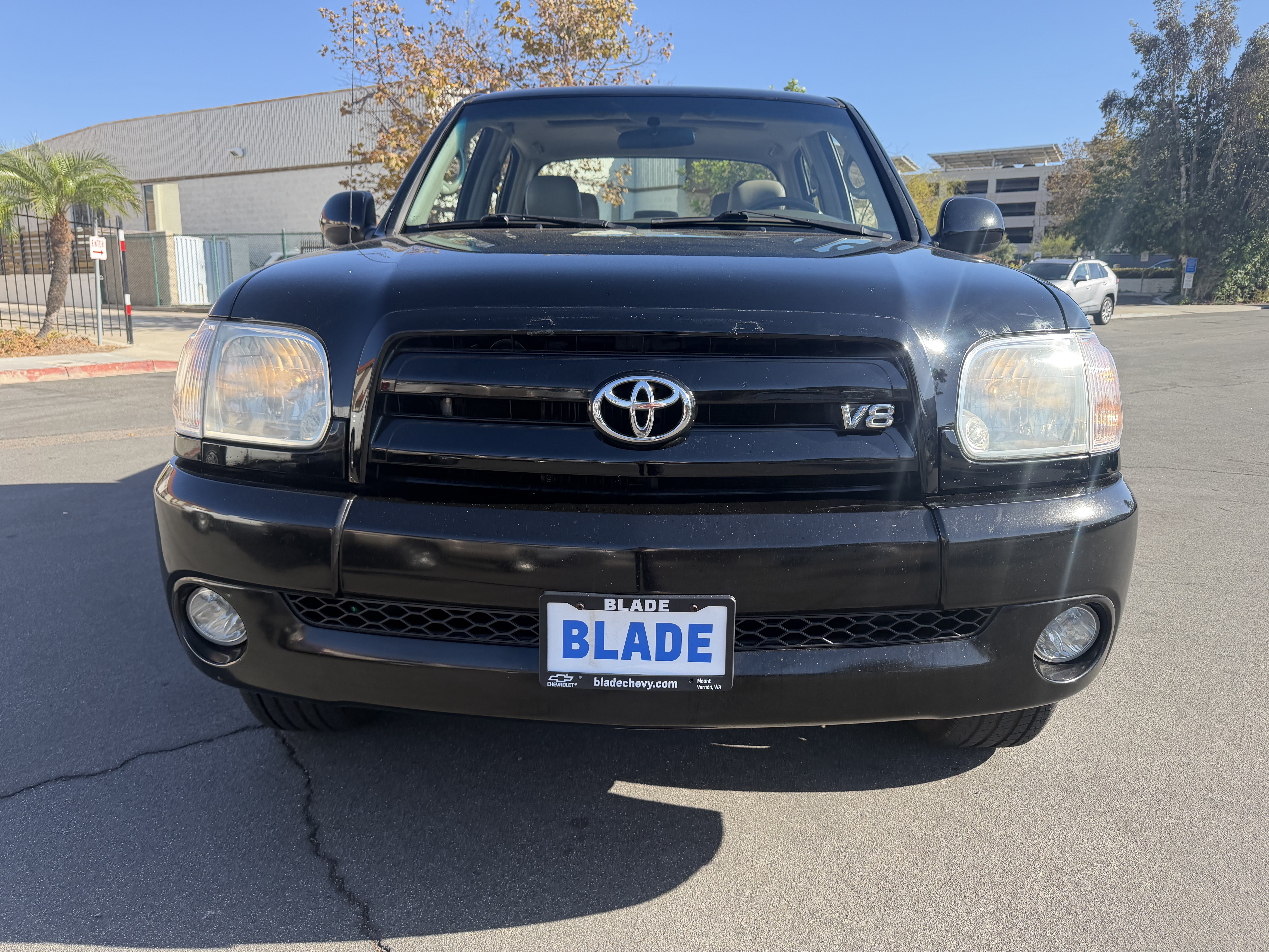 Used 2005 Toyota Tundra 4x4 Double Cab Limited image 10