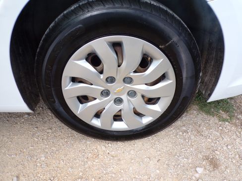 Used 2016 Chevrolet Malibu L image 7