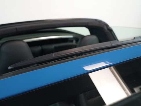 Used 2018 Porsche 911 Targa 4 GTS image 45