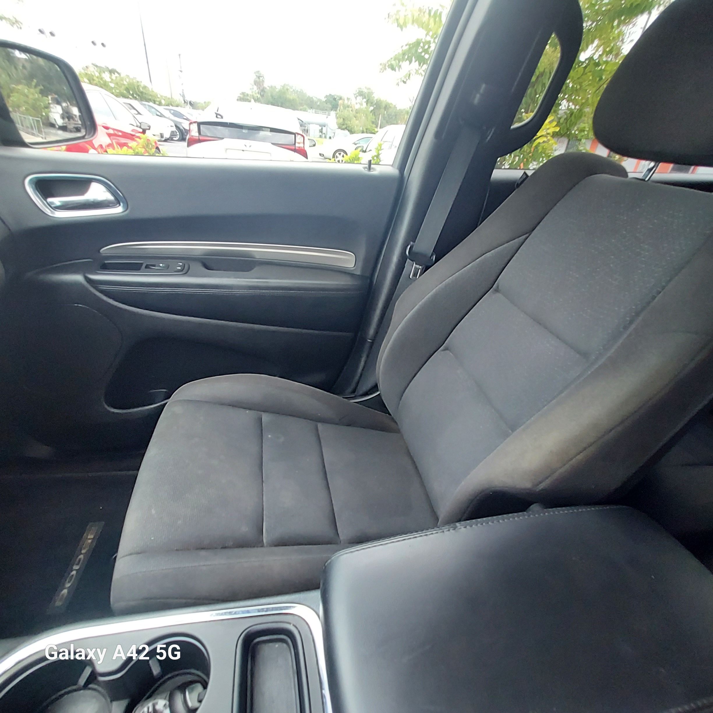 Used 2012 Dodge Durango AWD SXT image 9