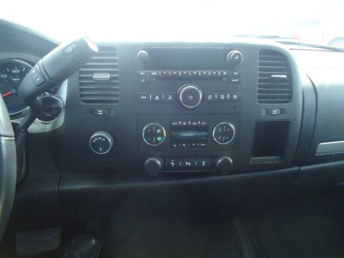 Used 2013 Chevrolet Silverado 1500 LT image 10