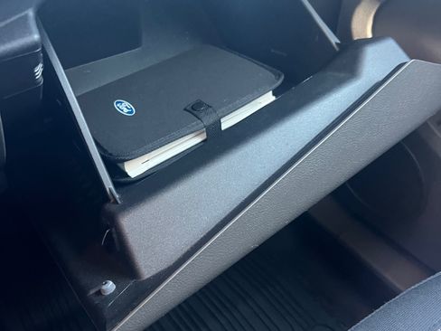 Used 2020 Ford Transit Connect XL image 11