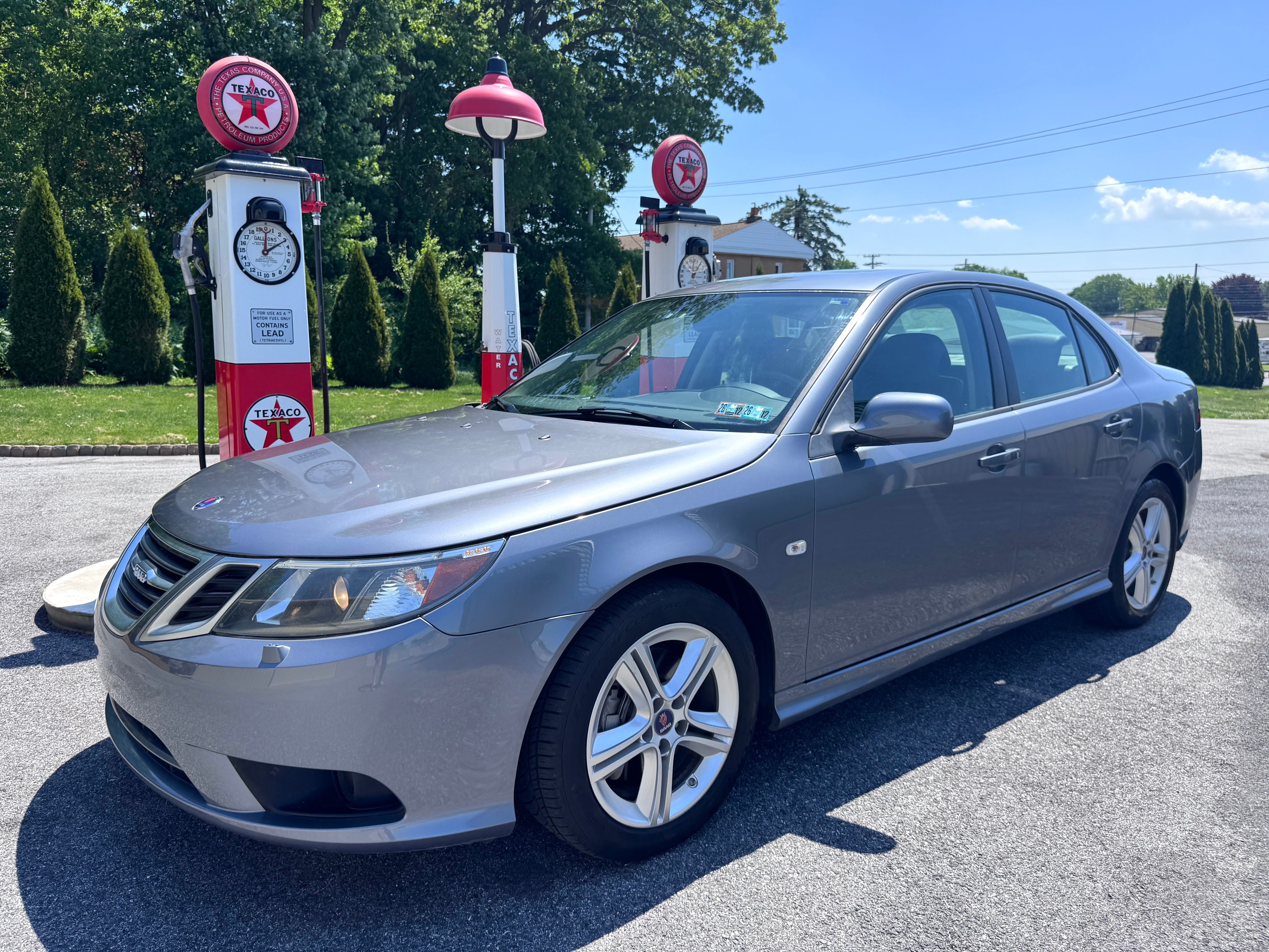 Used 2010 Saab 9-3 X AWD/4WD image 1