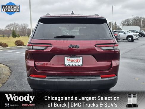 Used 2024 Jeep Grand Cherokee L Laredo image 7