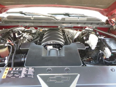 Used 2017 Chevrolet Silverado 1500 4x4 Crew Cab LT image 24