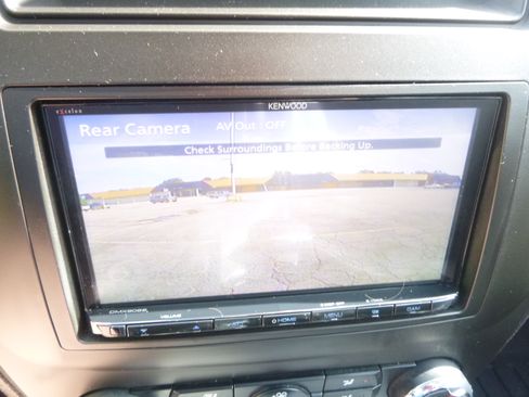 Used 2011 Ford Fusion SEL V6 FWD image 27