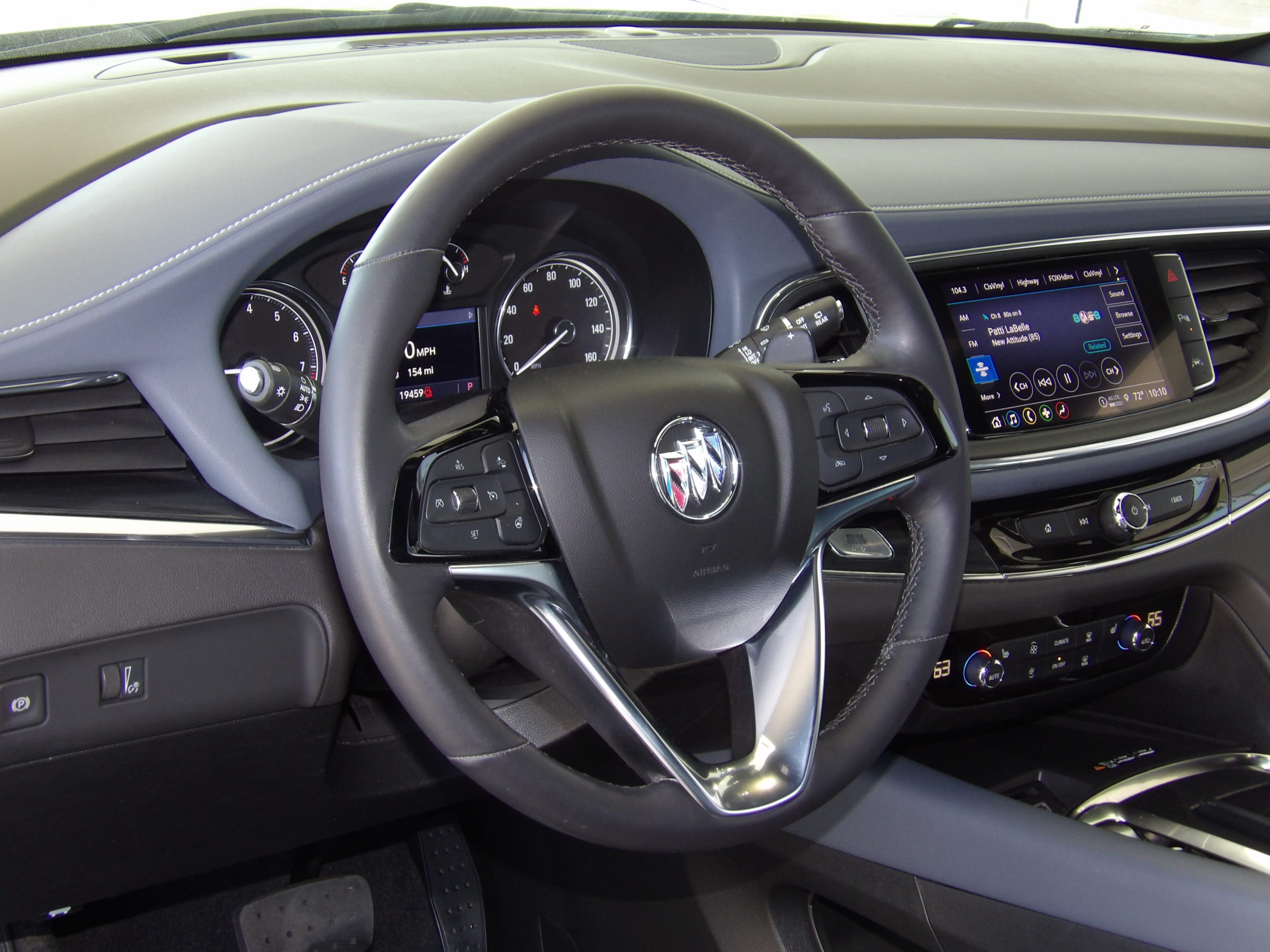 Used 2024 Buick Enclave Essence FWD image 15