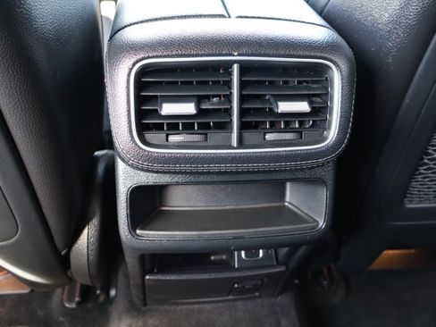 Used 2020 Mercedes-Benz GLE 450 image 19