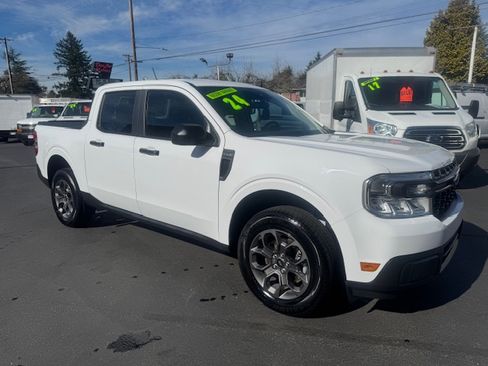 Used 2024 Ford Maverick XLT image 1
