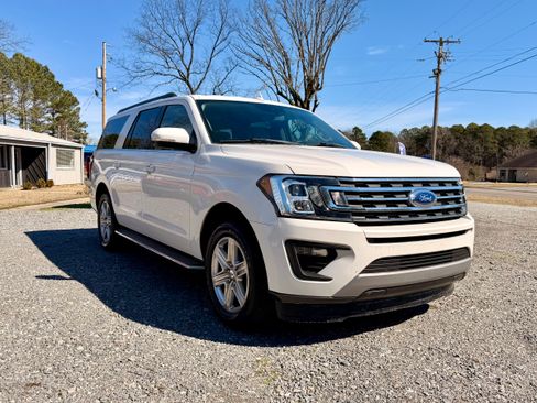 Used 2020 Ford Expedition Max XLT image 5