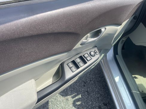 Used 2012 Honda Civic LX image 12