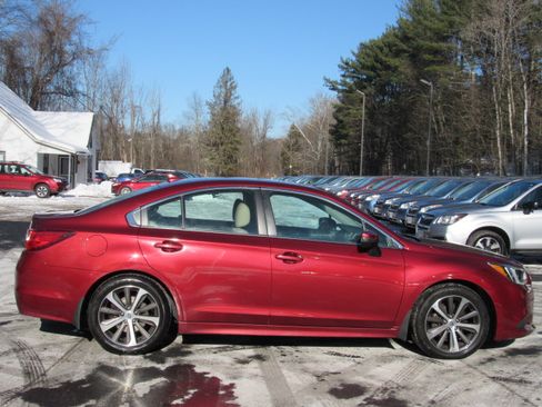 Used 2016 Subaru Legacy 2.5i Limited image 13