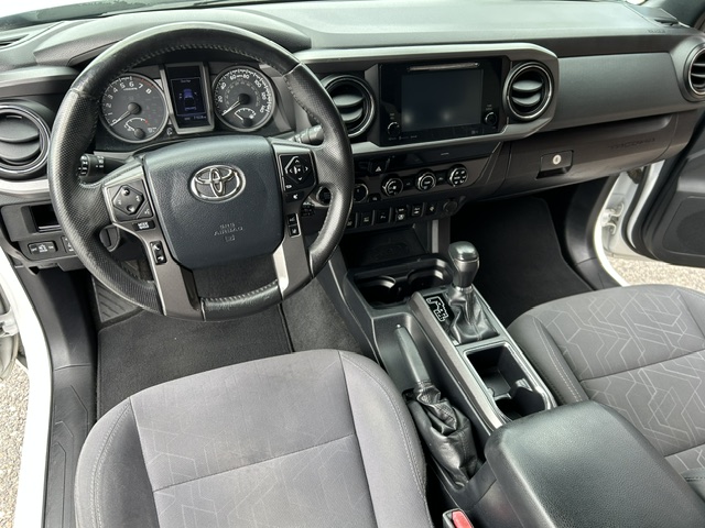 Used 2018 Toyota Tacoma 4x4 Double Cab image 16