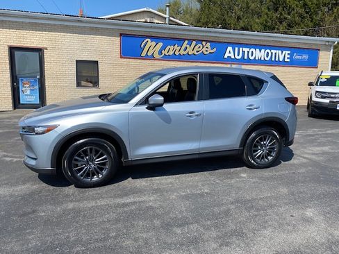 Used 2021 MAZDA CX-5 FWD image 2