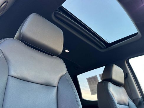 Used 2021 Chevrolet Silverado 1500 LT Trail Boss image 20