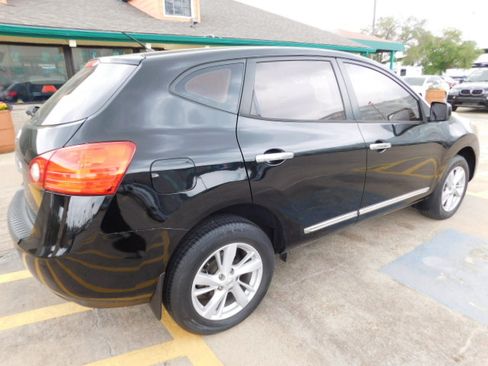 Used 2015 Nissan Rogue Select S image 9