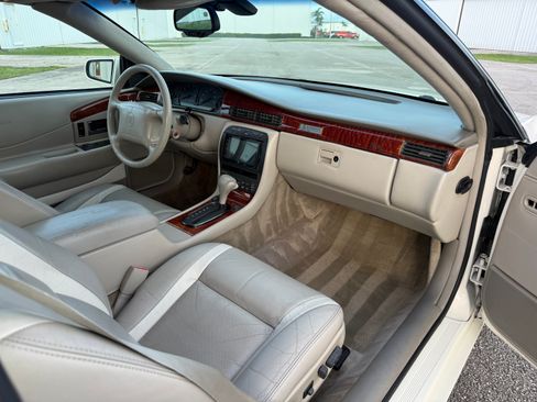 Used 2002 Cadillac Eldorado Collector's Edition FWD image 62