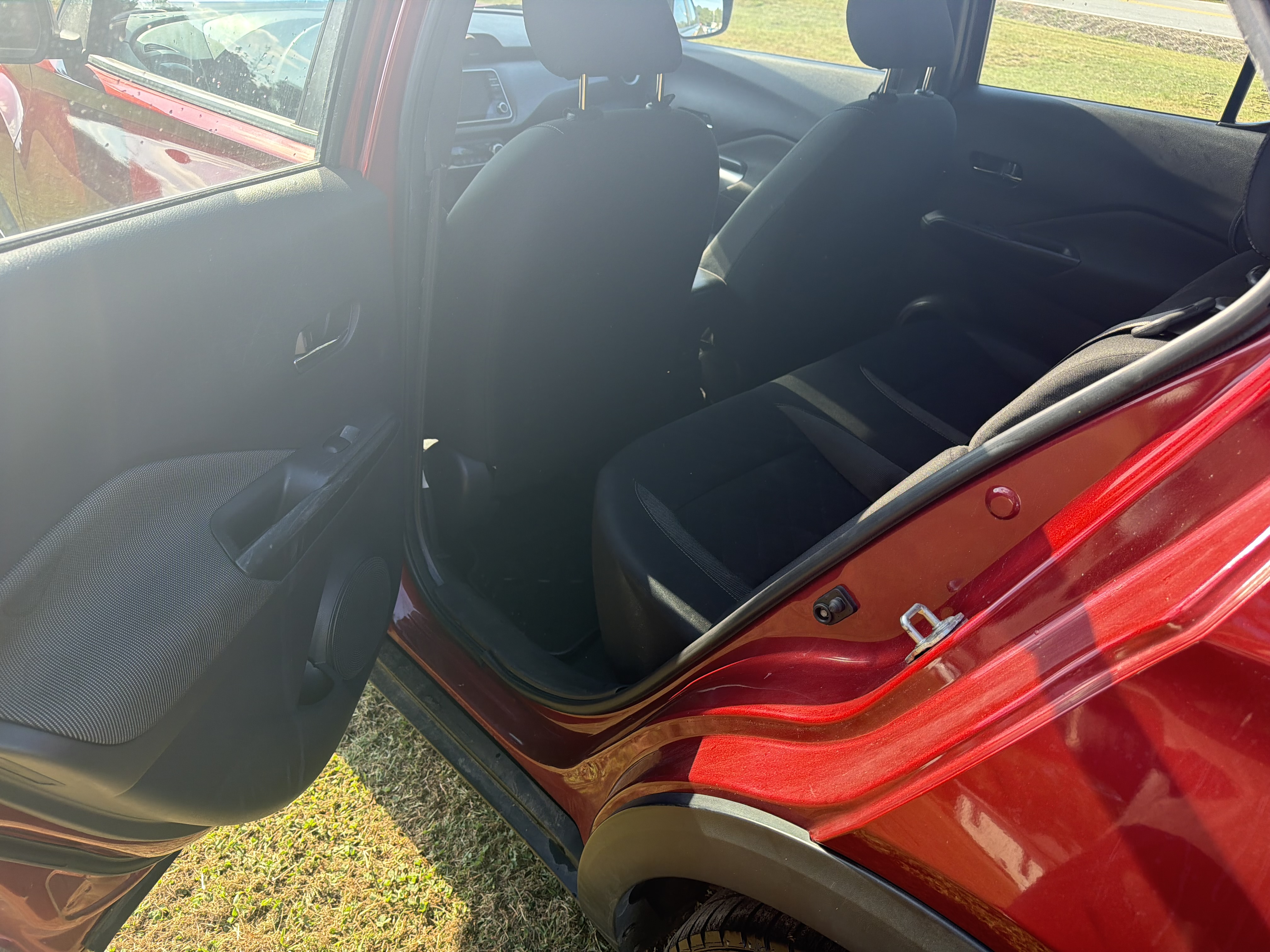 Used 2020 Nissan Kicks SV FWD image 50