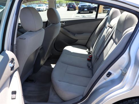 Used 2012 Nissan Altima 2.5 FWD image 12
