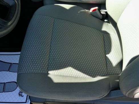 Used 2015 Ford F150 XLT image 47