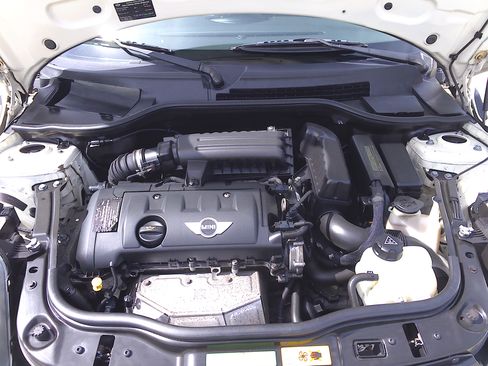 Used 2011 MINI Cooper image 34