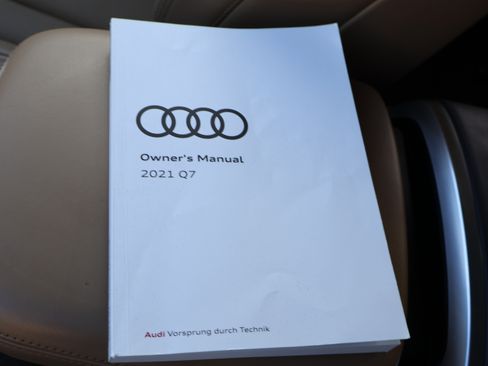Used 2021 Audi Q7 3.0T Prestige image 44